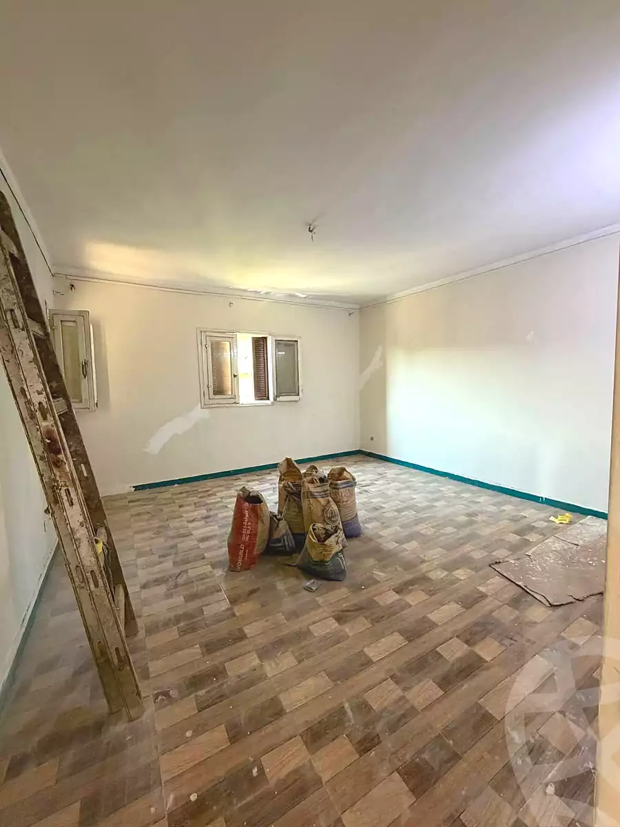https://aqarmap.com.eg/ar/listing/7283872-for-sale-cairo-helwan-mostafa-fahmy-st