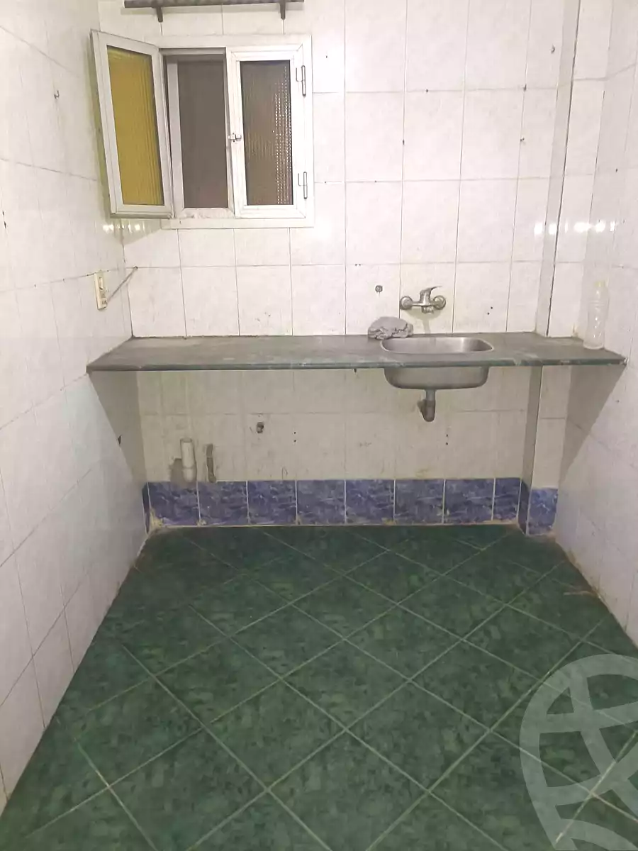 https://aqarmap.com.eg/en/listing/7283916-for-rent-cairo-ain-shams-ahmed-esmat-st