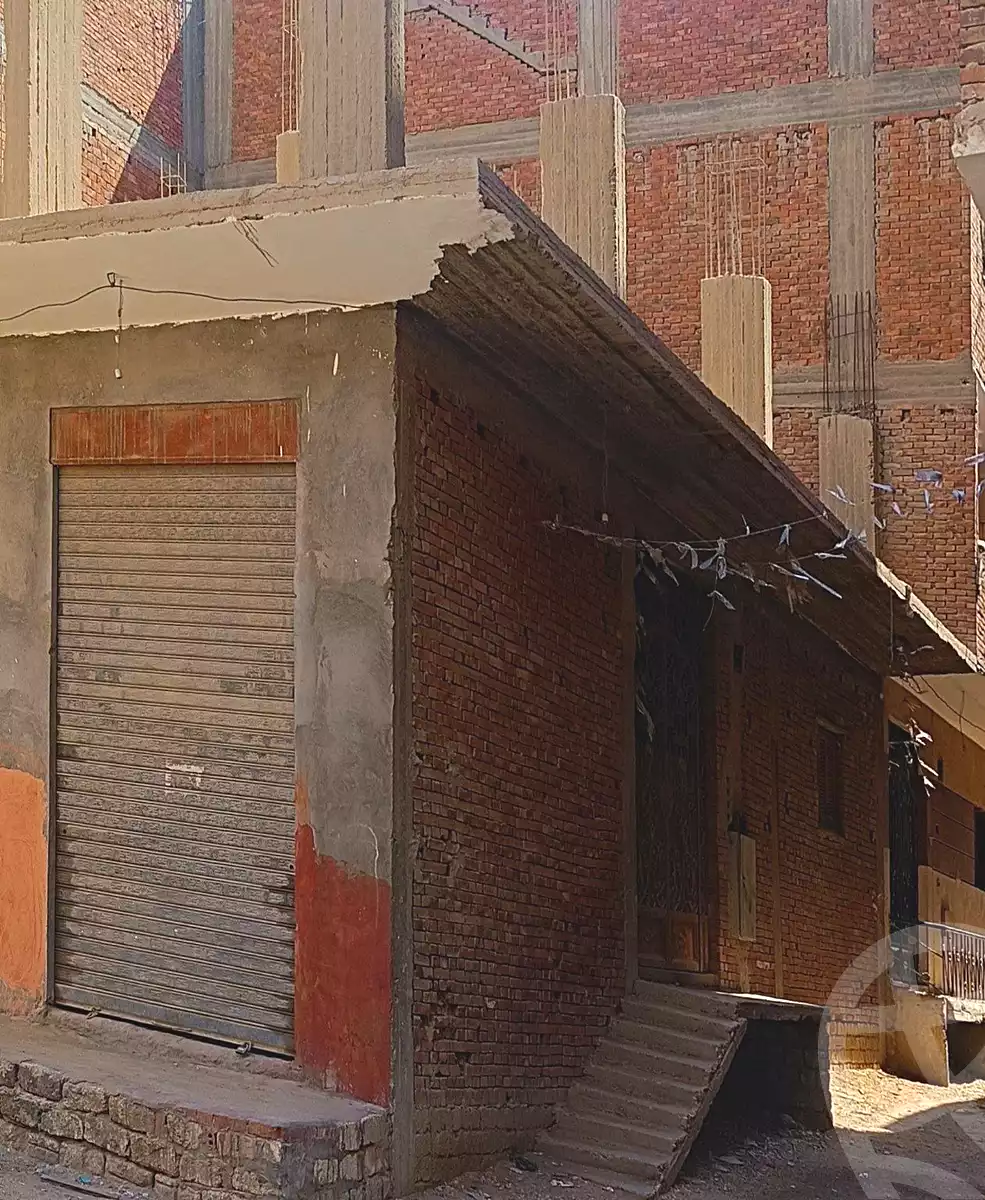 https://aqarmap.com.eg/ar/listing/7283938-for-sale-cairo-helwan-arab-ghounim-mohammed-ghoneim-st