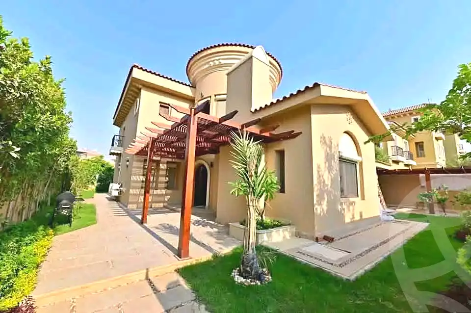 https://aqarmap.com.eg/ar/listing/7283981-for-sale-cairo-new-cairo-compounds-hyde-park-centre-ville-hyde-park