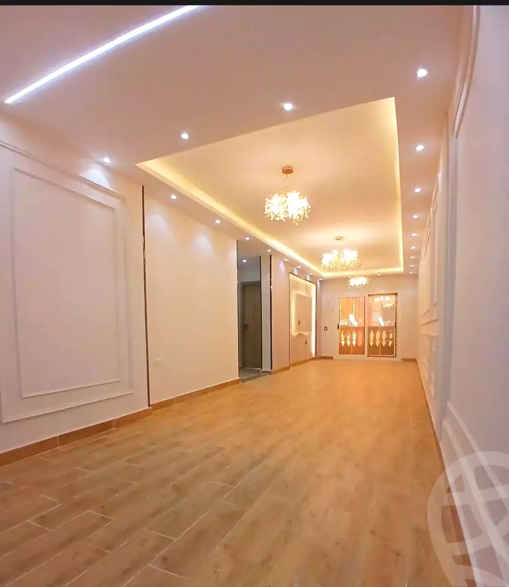https://aqarmap.com.eg/ar/listing/7284071-for-sale-alexandria-al-agamy-lbytsh-bianchiii