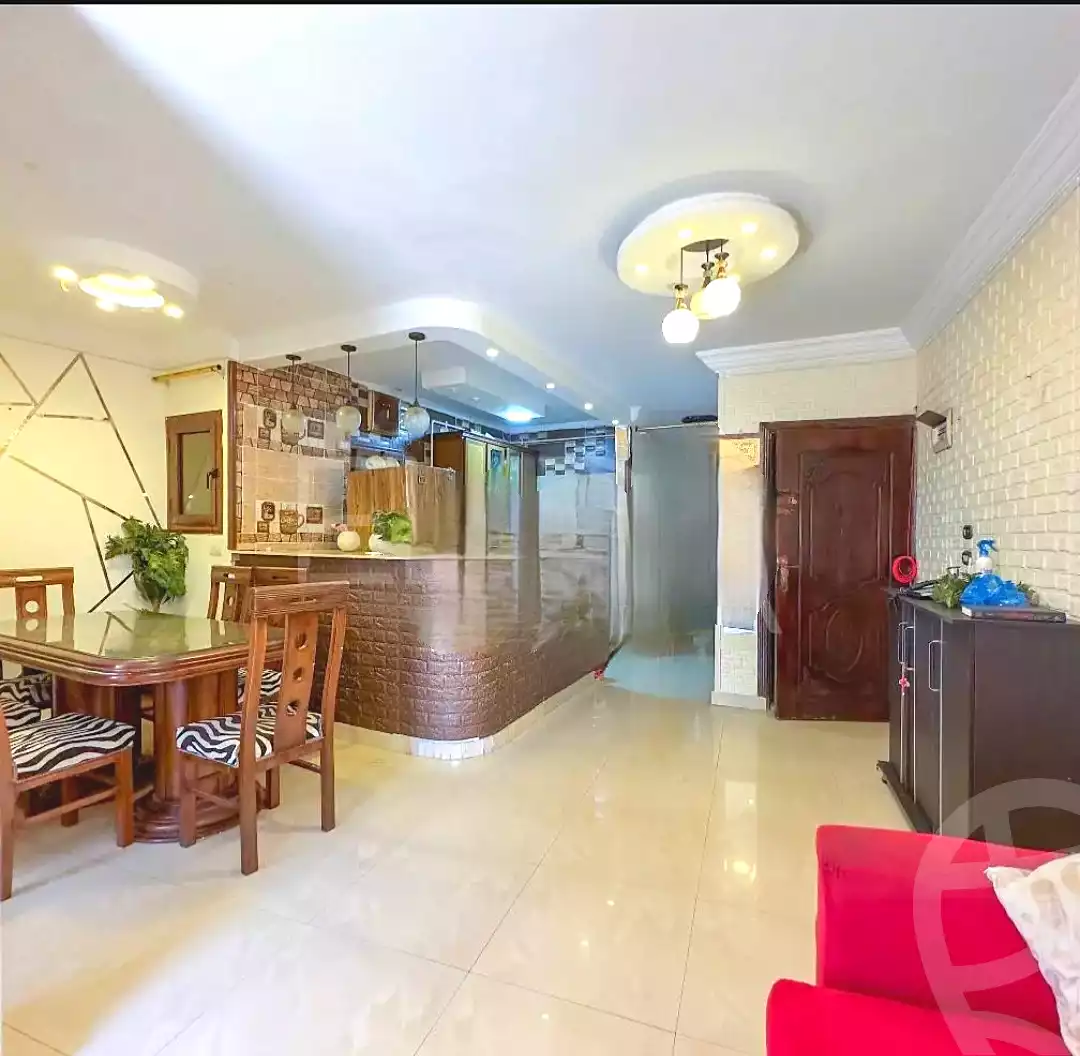 https://aqarmap.com.eg/ar/listing/7284156-for-sale-alexandria-el-asafra-mahmoud-gomaa-st