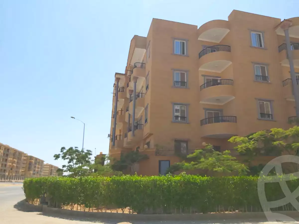 https://aqarmap.com.eg/ar/listing/7284410-for-rent-cairo-6th-of-october-el-tawsaat-el-shamalya-hy-2000-qt