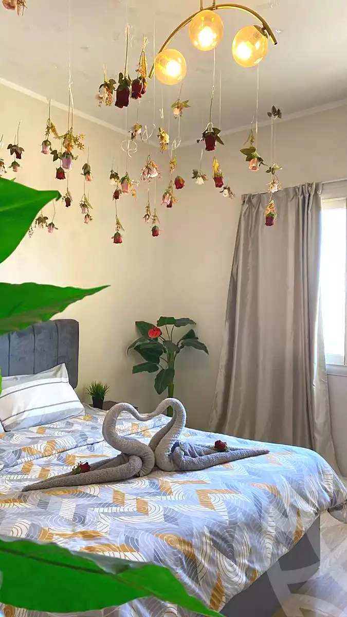 https://aqarmap.com.eg/ar/listing/7284464-for-rent-cairo-6th-of-october-compounds-dream-land-bahgat-buildings