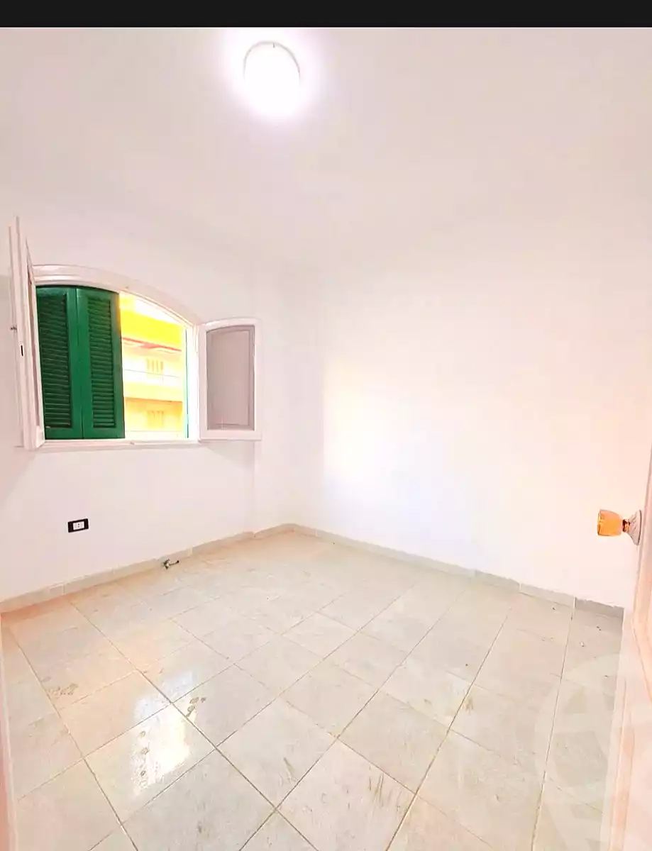 https://aqarmap.com.eg/ar/listing/7284698-for-sale-alexandria-al-agamy-shataa-el-nakheel