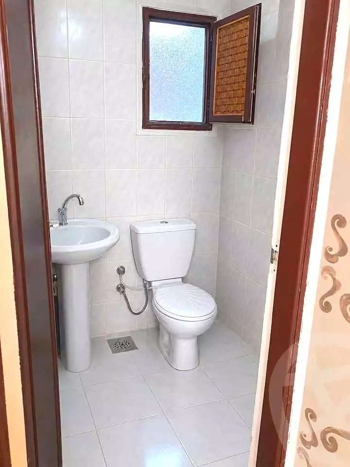 https://aqarmap.com.eg/ar/listing/7284871-for-sale-alexandria-al-agamy-lbytsh-bianchiii-street-11