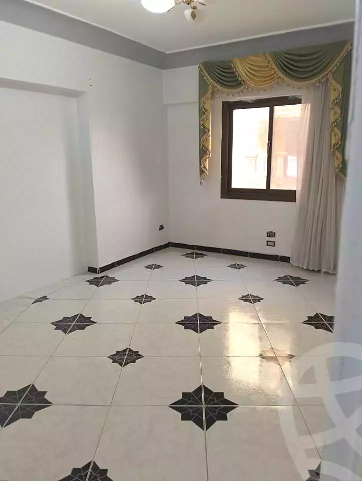https://aqarmap.com.eg/ar/listing/7284879-for-sale-alexandria-al-agamy-el-hanouvel