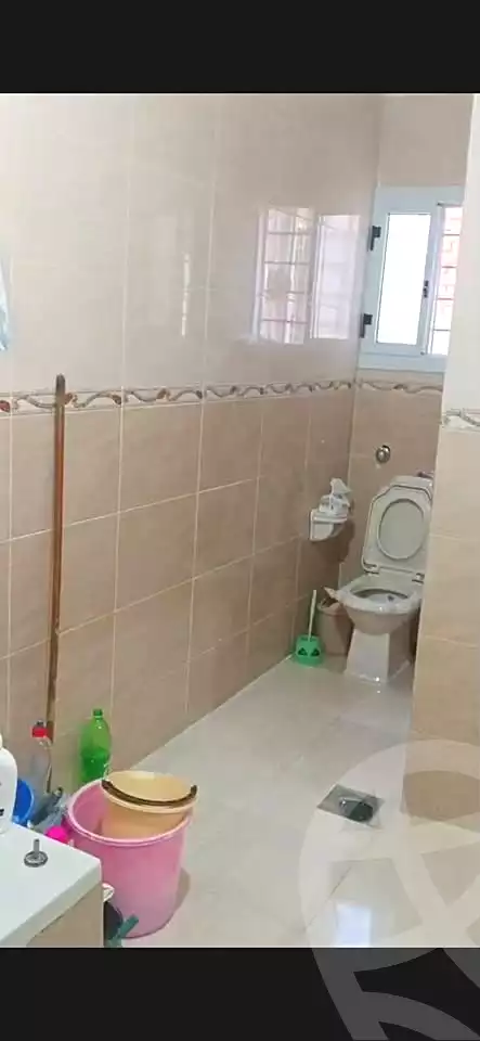 https://aqarmap.com.eg/en/listing/7285029-for-sale-alexandria-zezenia-ibrahim-el-attar-st