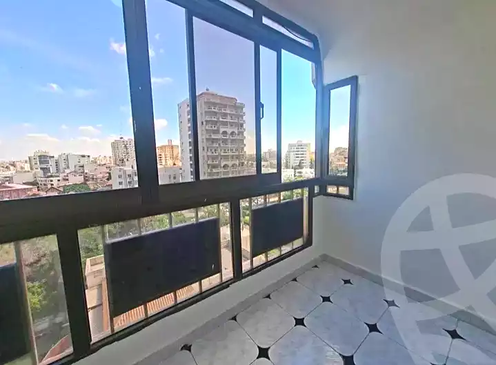 https://aqarmap.com.eg/ar/listing/7285067-for-rent-alexandria-kafr-abdo