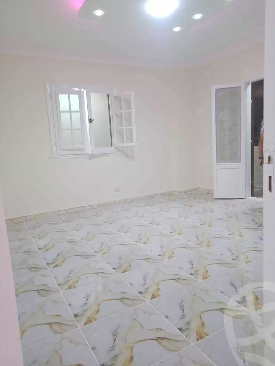 https://aqarmap.com.eg/ar/listing/7285231-for-sale-alexandria-al-agamy-el-hanouvel
