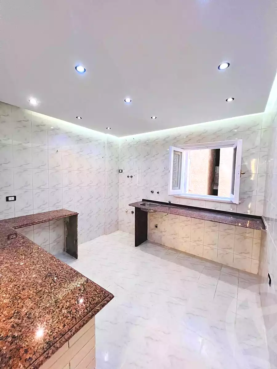 https://aqarmap.com.eg/ar/listing/7286018-for-sale-alexandria-al-agamy-shataa-el-nakheel
