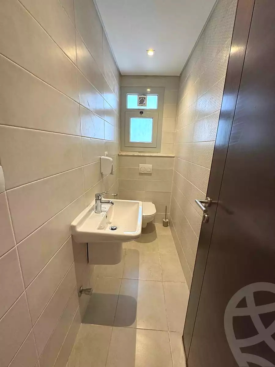 https://aqarmap.com.eg/en/listing/7286111-for-rent-cairo-new-cairo-compounds-cairo-festival-city-cairo-festival-city-mall-cfc-mall