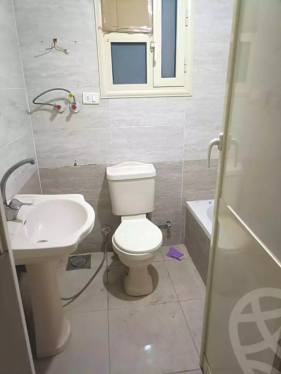 https://aqarmap.com.eg/ar/listing/7286510-for-rent-cairo-ain-shams-jsr-lswys