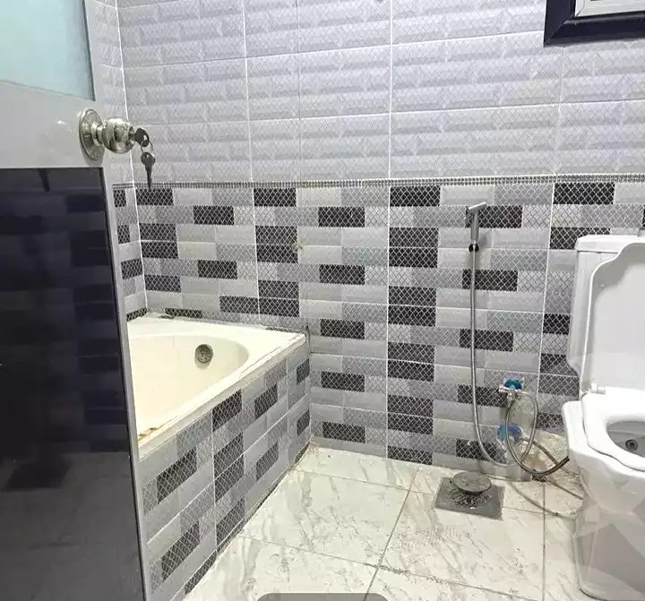 https://aqarmap.com.eg/en/listing/7286596-for-sale-alexandria-el-mandara