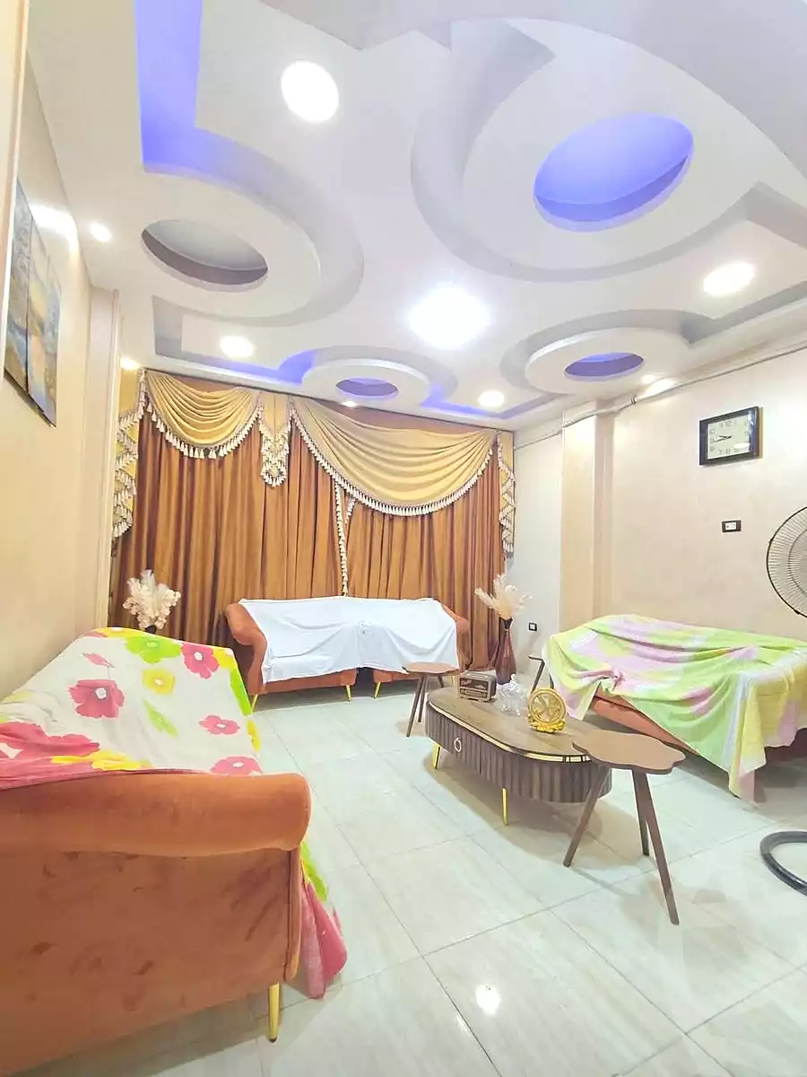 https://aqarmap.com.eg/en/listing/7286686-for-sale-qalyubia-shubra-el-khaima-om-bayoumi