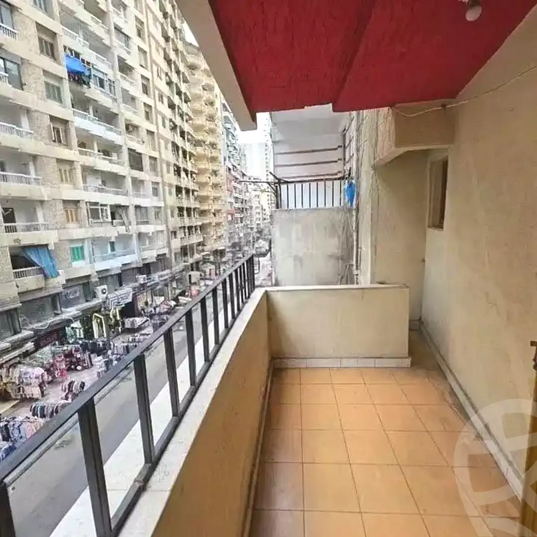 https://aqarmap.com.eg/ar/listing/7286733-for-sale-alexandria-sydy-bshr-sydy-bshr-bhry-shr-khld-bn-lwlyd