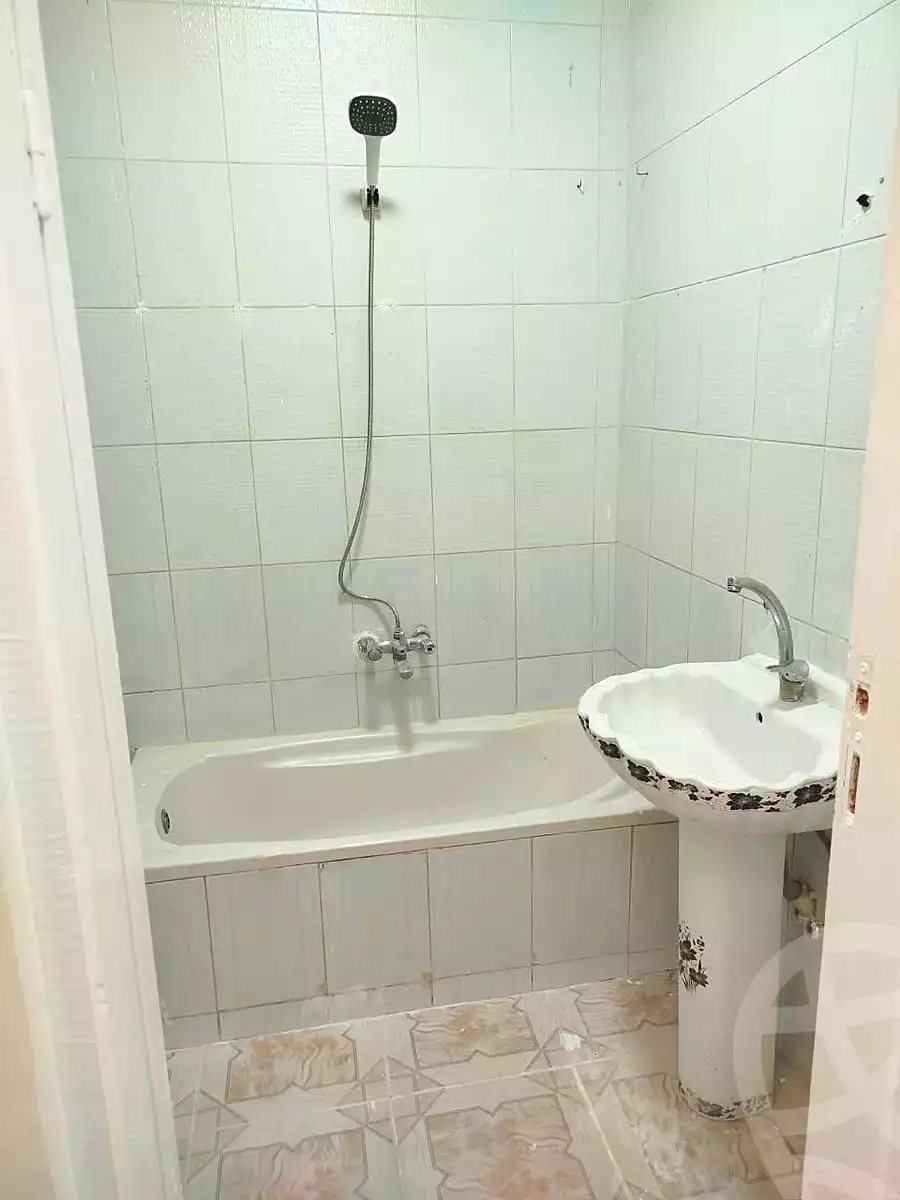 https://aqarmap.com.eg/en/listing/7286803-for-sale-alexandria-al-agamy-bw-ywsf