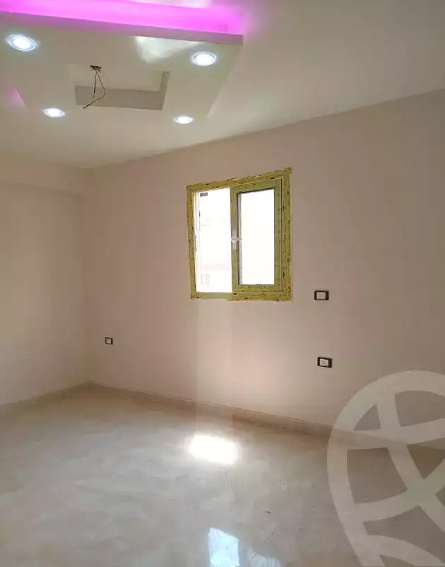 https://aqarmap.com.eg/ar/listing/7286882-for-sale-cairo-helwan-hadayek-helwan-el-khashab-canal