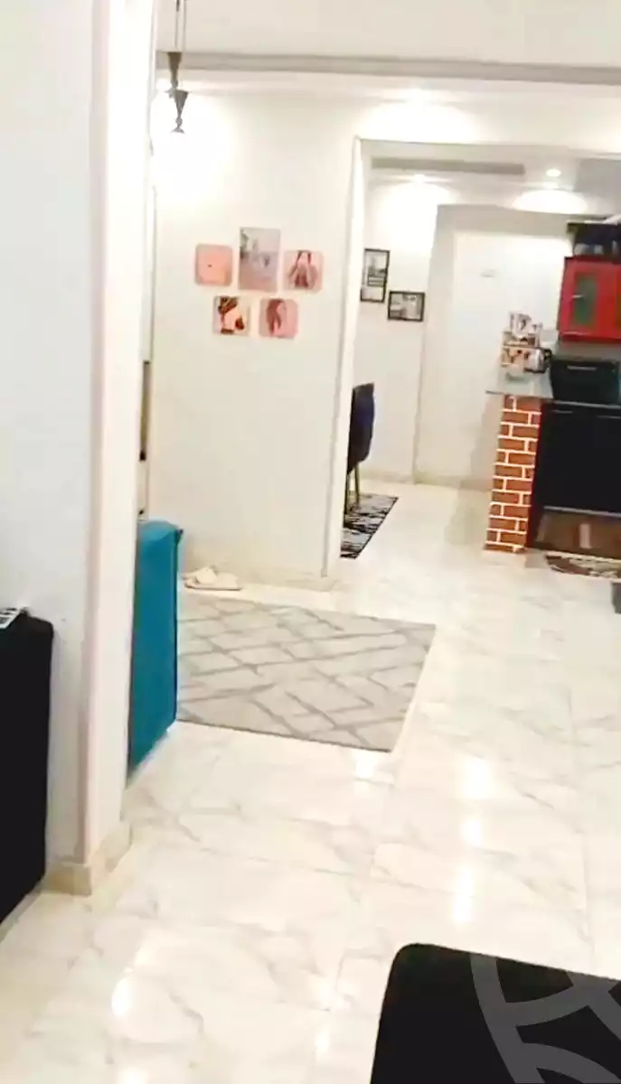 https://aqarmap.com.eg/ar/listing/7287116-for-sale-cairo-ain-shams-yn-shms-lgrby-shr-qsr-fhmy