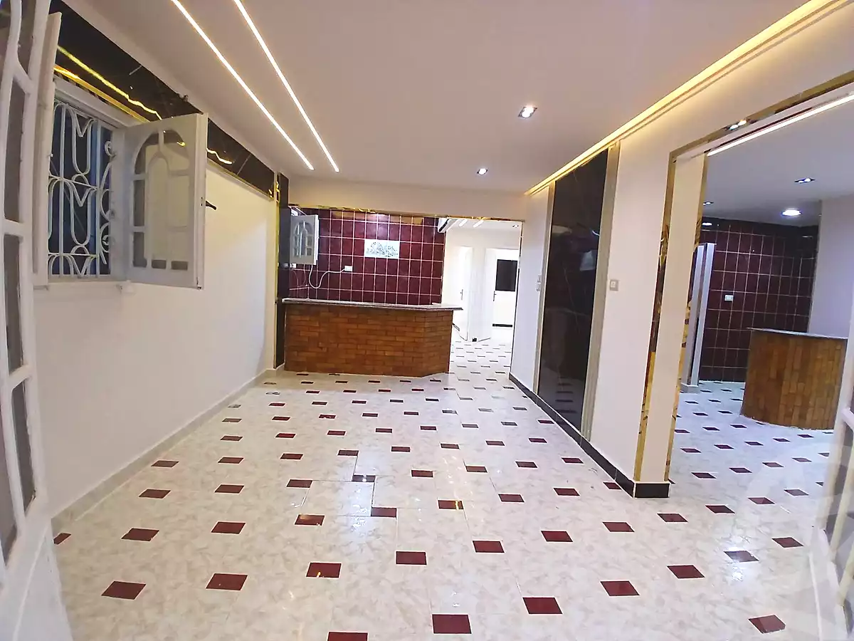 https://aqarmap.com.eg/ar/listing/7287180-for-sale-alexandria-al-agamy-shataa-el-nakheel