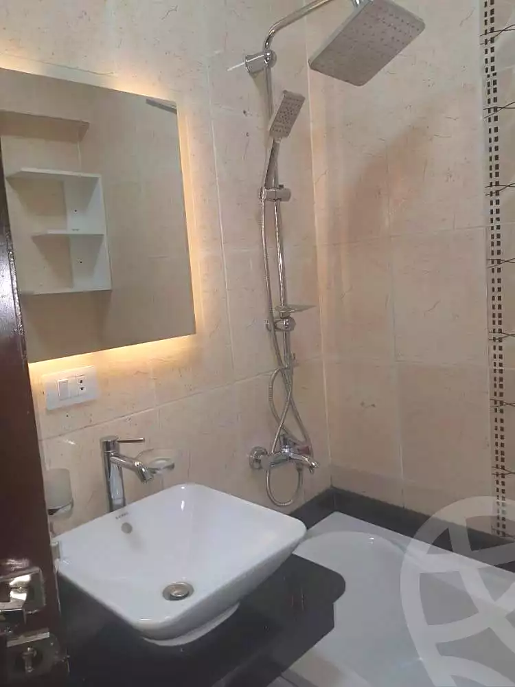 https://aqarmap.com.eg/en/listing/7287333-for-rent-cairo-el-sheikh-zayed-city-el-hay-el-thany-ashaer-al-mostakbal-buildings
