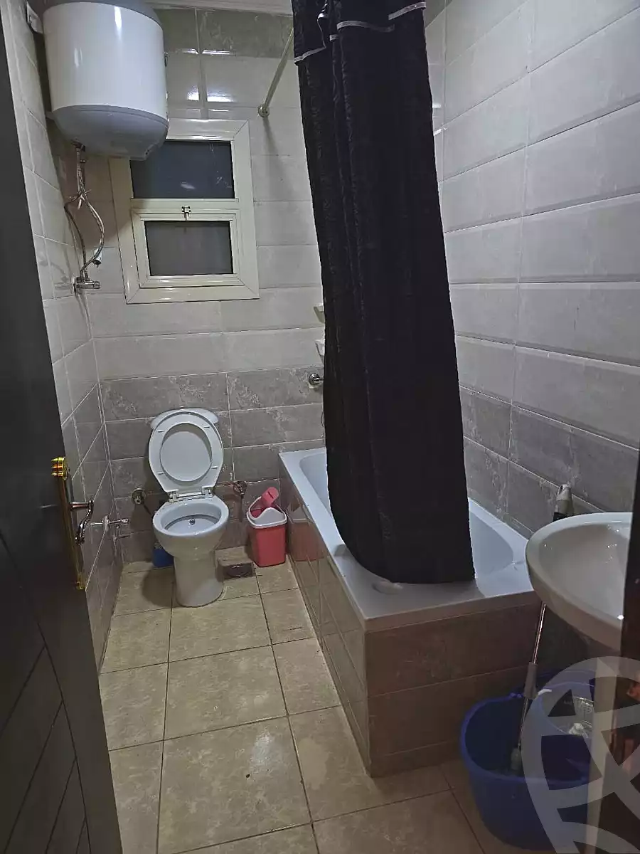 https://aqarmap.com.eg/en/listing/7287391-for-rent-cairo-6th-of-october-el-ahyaa-neighborhood-2nd-dr-hasan-ismail-st