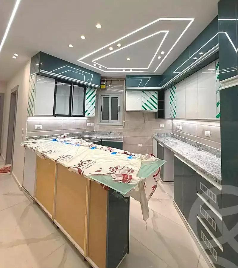 https://aqarmap.com.eg/ar/listing/7287542-for-sale-cairo-el-sheikh-zayed-city-compounds-zayed-heights-compound