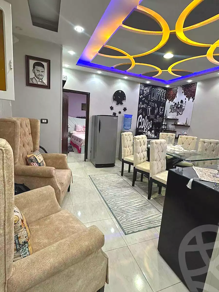 https://aqarmap.com.eg/ar/listing/7287589-for-sale-cairo-el-haram-shareaa-khatem-el-morsalen