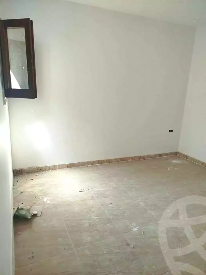 https://aqarmap.com.eg/en/listing/7287621-for-sale-alexandria-al-agamy-el-hanouvel