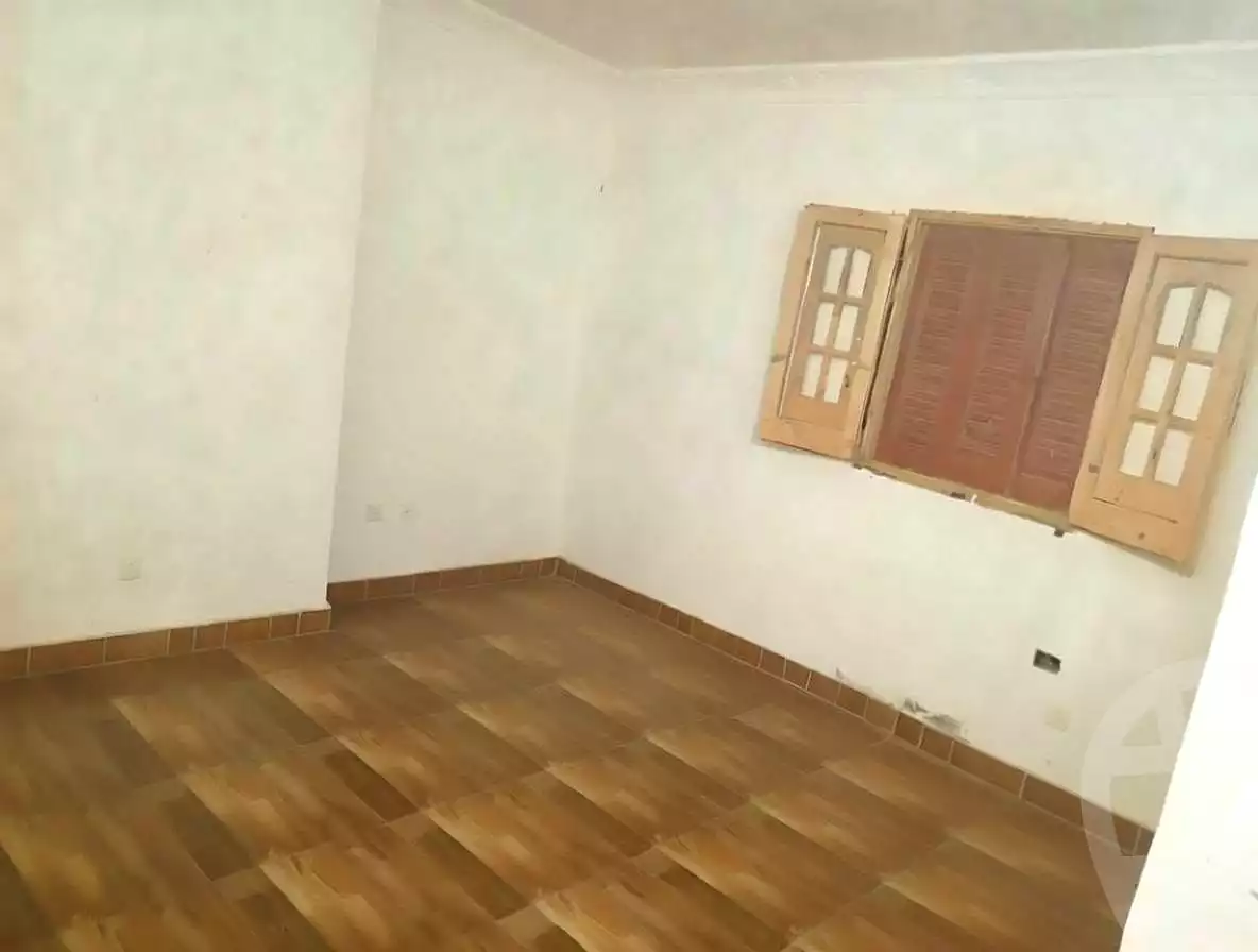 https://aqarmap.com.eg/ar/listing/7287651-for-sale-alexandria-al-agamy-lbytsh-shahr-al-assal-st
