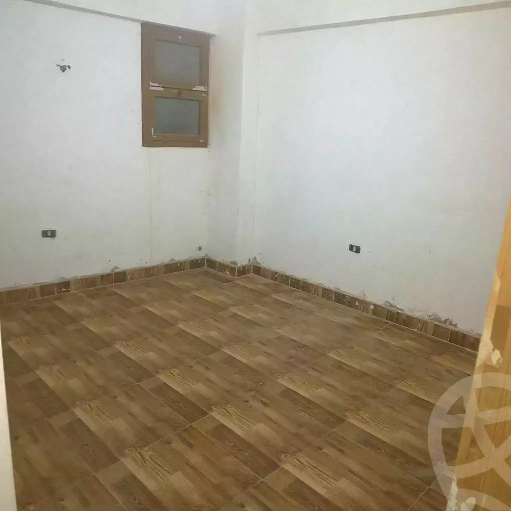 https://aqarmap.com.eg/ar/listing/7287651-for-sale-alexandria-al-agamy-lbytsh-shahr-al-assal-st