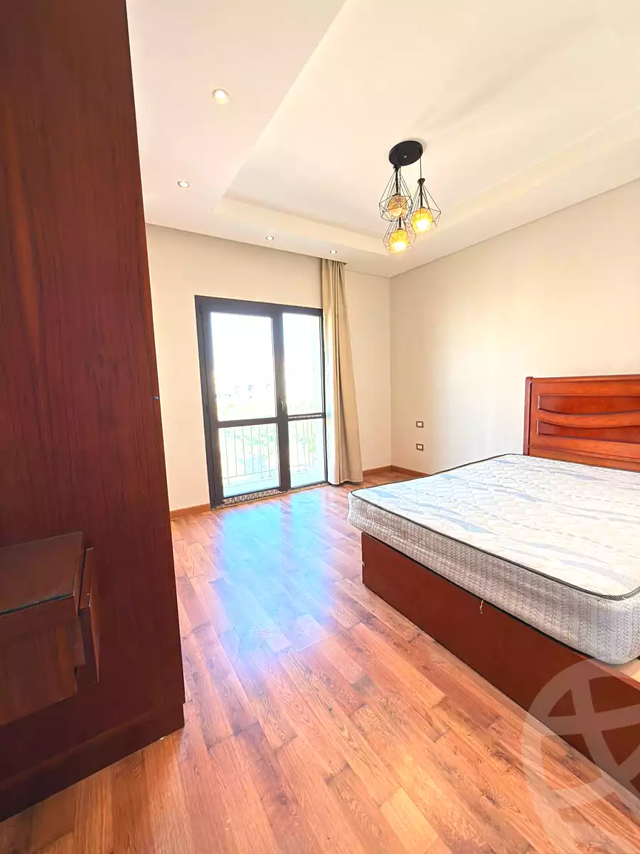 https://aqarmap.com.eg/en/listing/7287821-for-rent-cairo-el-sheikh-zayed-city-compounds-the-courtyard-mall-dorra