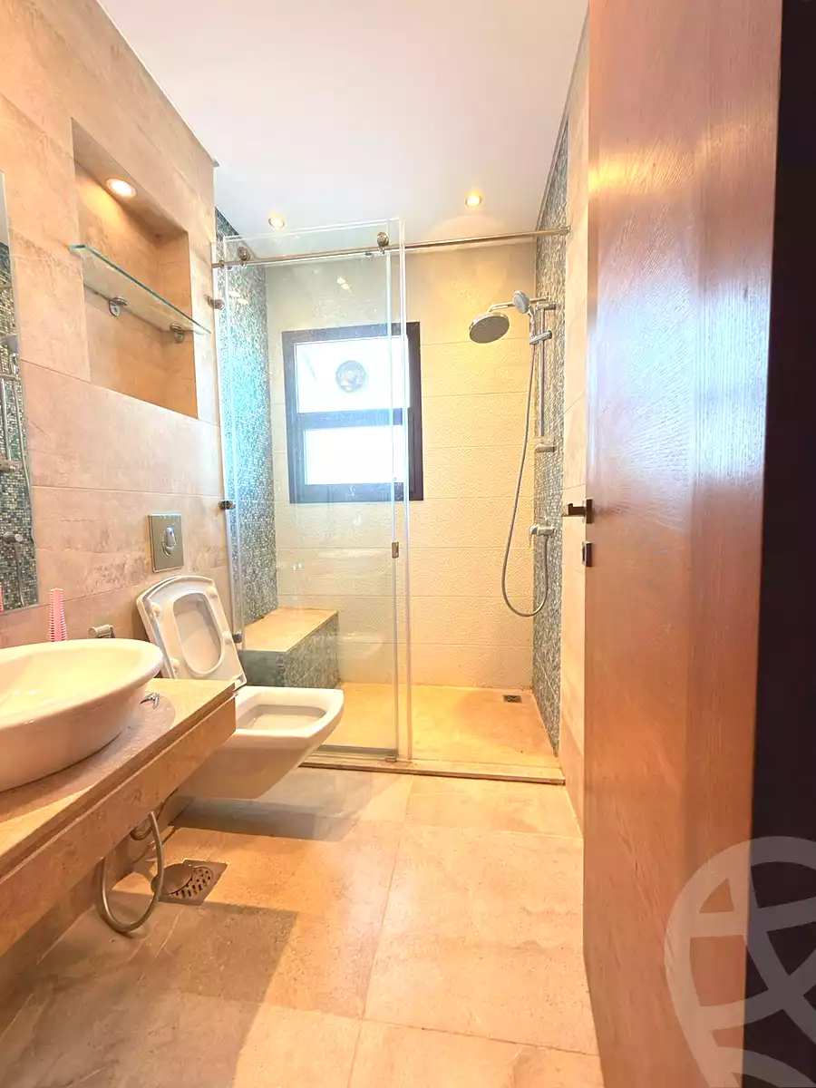 https://aqarmap.com.eg/en/listing/7287821-for-rent-cairo-el-sheikh-zayed-city-compounds-the-courtyard-mall-dorra