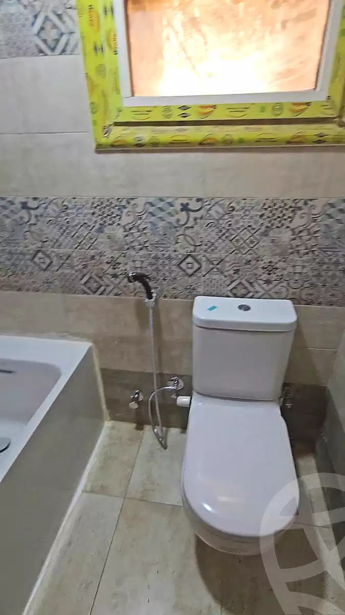 https://aqarmap.com.eg/ar/listing/7287832-for-rent-cairo-6th-of-october-el-ahyaa-neighborhood-4th-neighbourhood-1