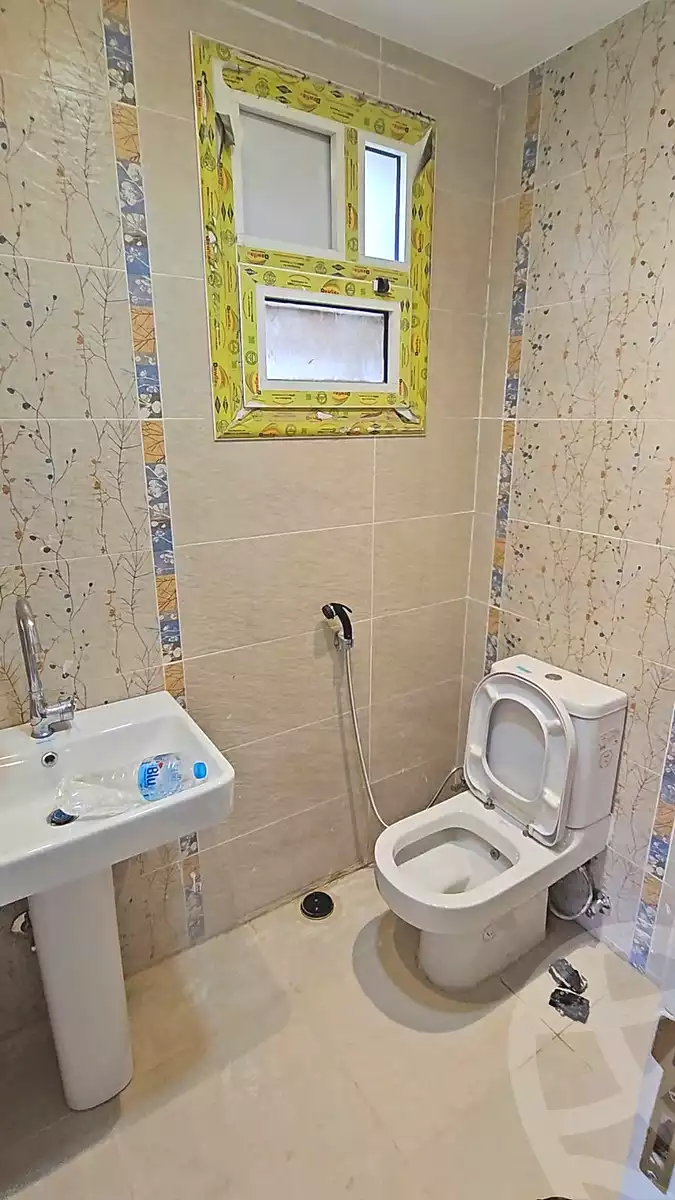 https://aqarmap.com.eg/ar/listing/7287832-for-rent-cairo-6th-of-october-el-ahyaa-neighborhood-4th-neighbourhood-1