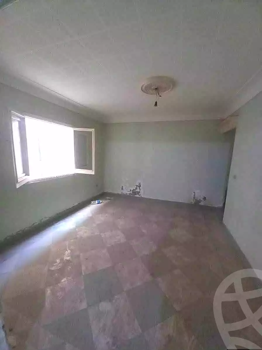 https://aqarmap.com.eg/ar/listing/7287916-for-sale-alexandria-al-agamy-lbytsh-princess-st