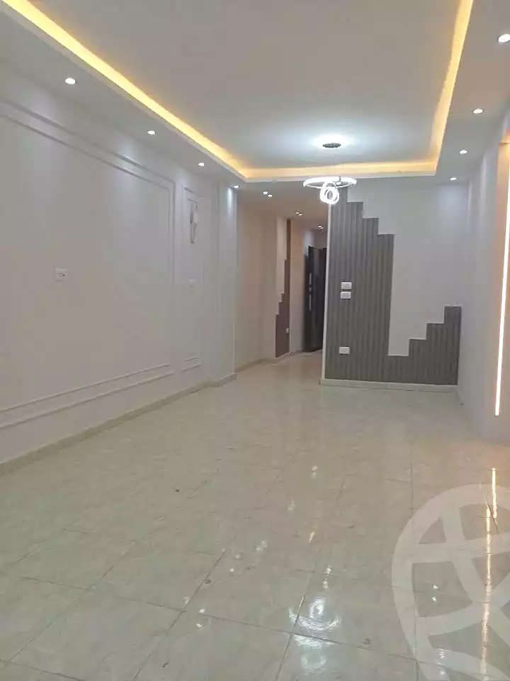 https://aqarmap.com.eg/ar/listing/7287969-for-sale-alexandria-sydy-bshr-sydy-bshr-bhry-ali-hipa-st