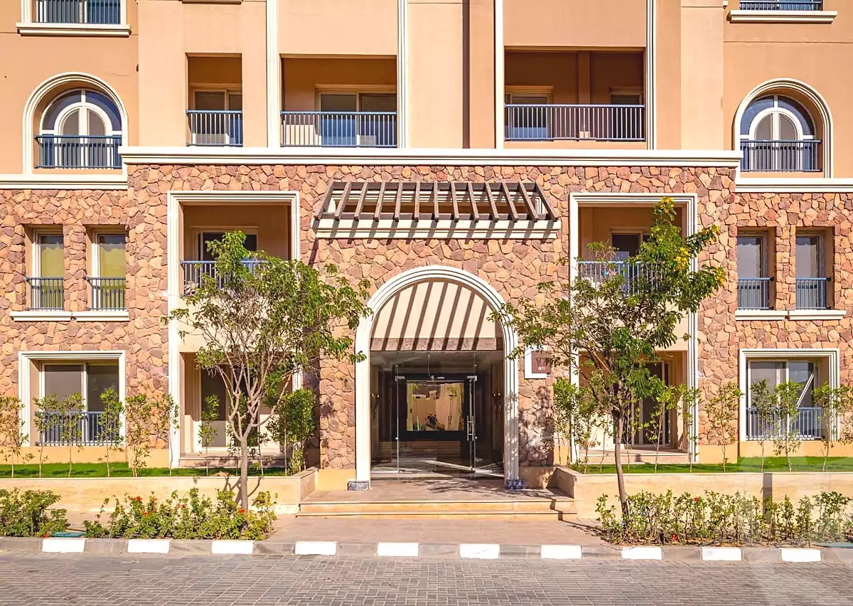 https://aqarmap.com.eg/ar/listing/7288011-for-sale-cairo-new-cairo-compounds-ninety-avenue