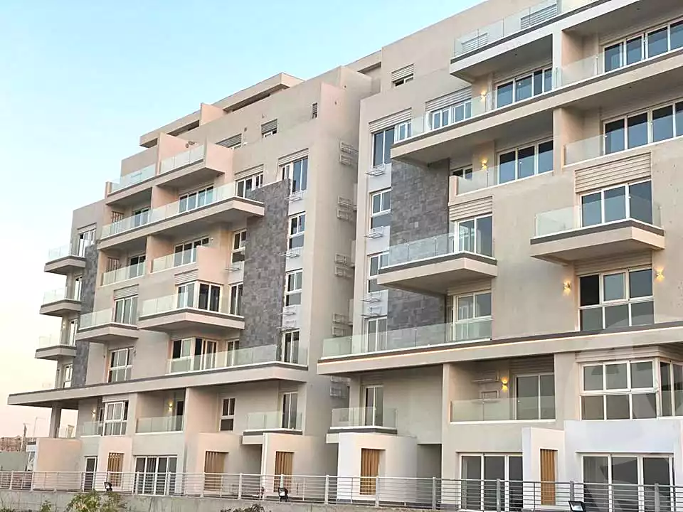 https://aqarmap.com.eg/en/listing/7288049-for-sale-cairo-new-cairo-compounds-mwntn-fyw-y-syty-club-park-mountain-view-icity