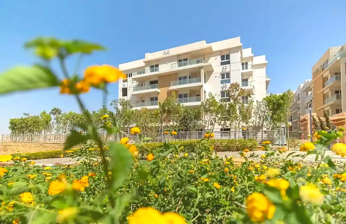 https://aqarmap.com.eg/ar/listing/7288057-for-sale-cairo-new-cairo-compounds-mwntn-fyw-y-syty-club-park-mountain-view-icity