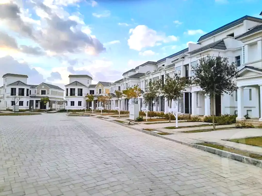https://aqarmap.com.eg/ar/listing/7288078-for-sale-cairo-new-cairo-compounds-mwntn-fyw-y-syty-mountain-park-mountain-view-icity