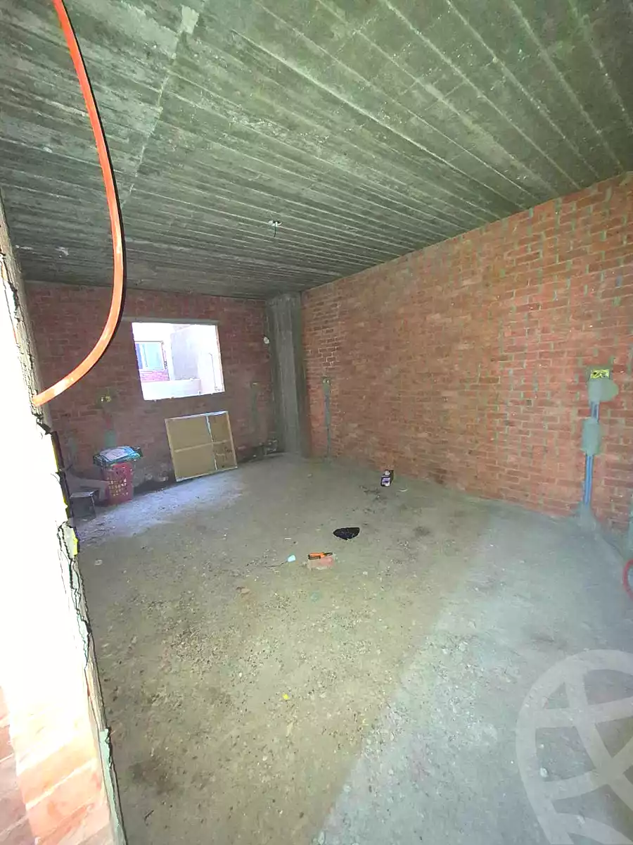 https://aqarmap.com.eg/en/listing/7288106-for-sale-cairo-helwan-rostom-st