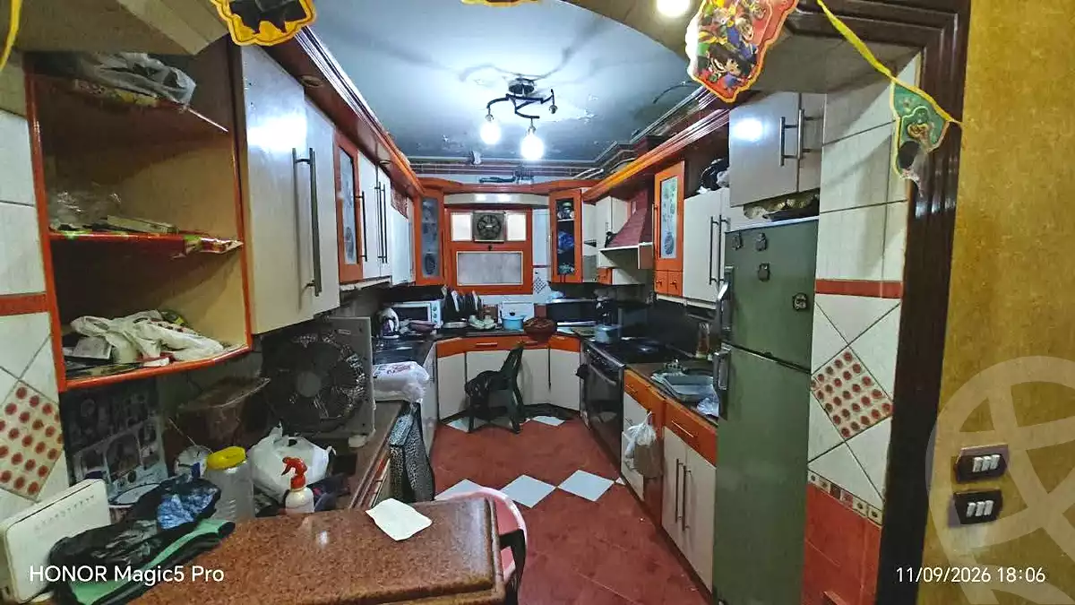 https://aqarmap.com.eg/ar/listing/7288360-for-sale-cairo-helwan-helwan-el-sharkeya-mostafa-safwat-st