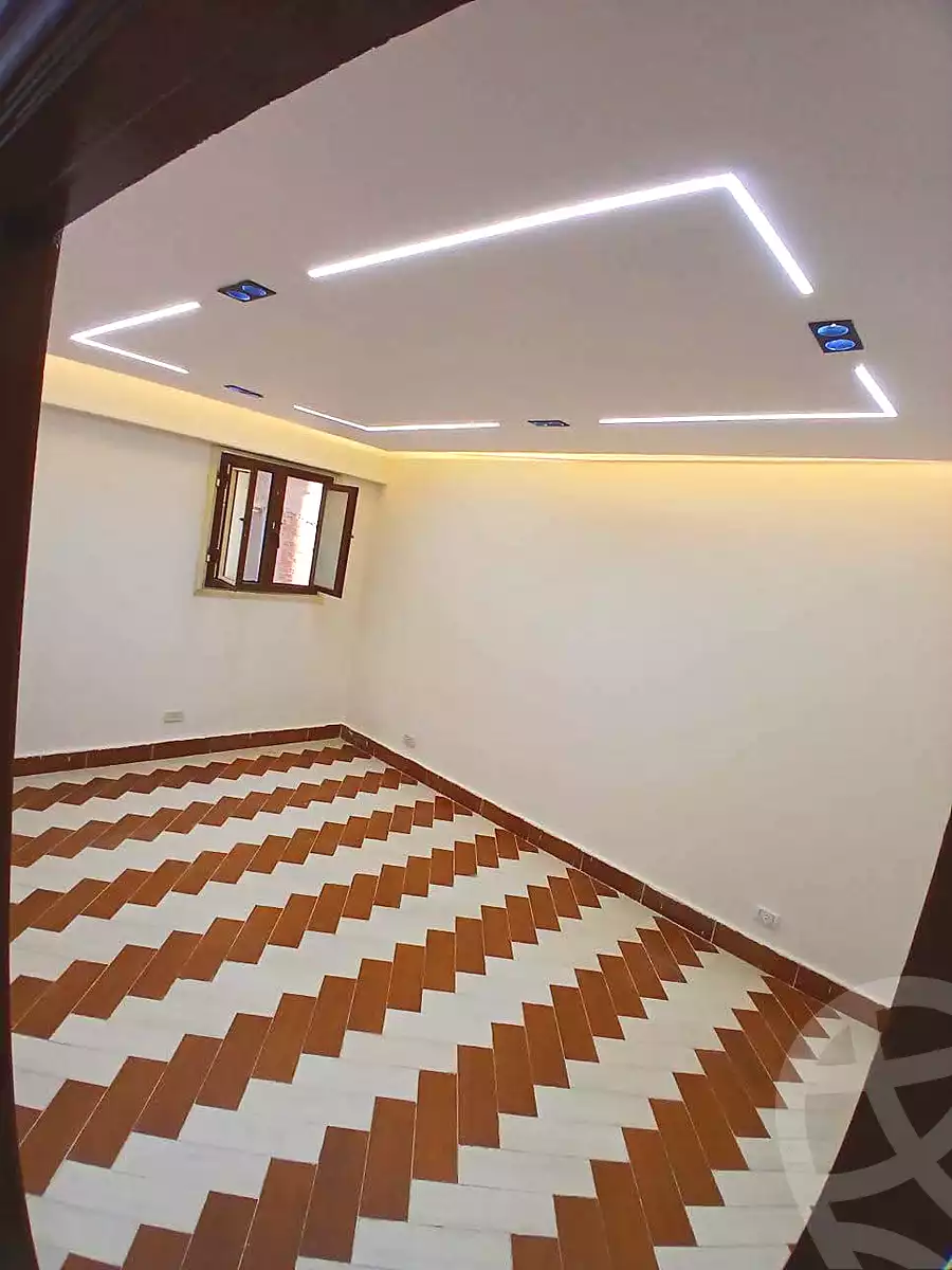 https://aqarmap.com.eg/en/listing/7288463-for-sale-alexandria-al-agamy-lbytsh-el-tayar-st