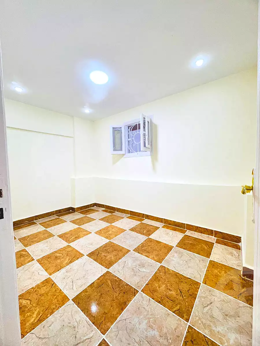https://aqarmap.com.eg/en/listing/7288464-for-sale-alexandria-al-agamy-shataa-el-nakheel