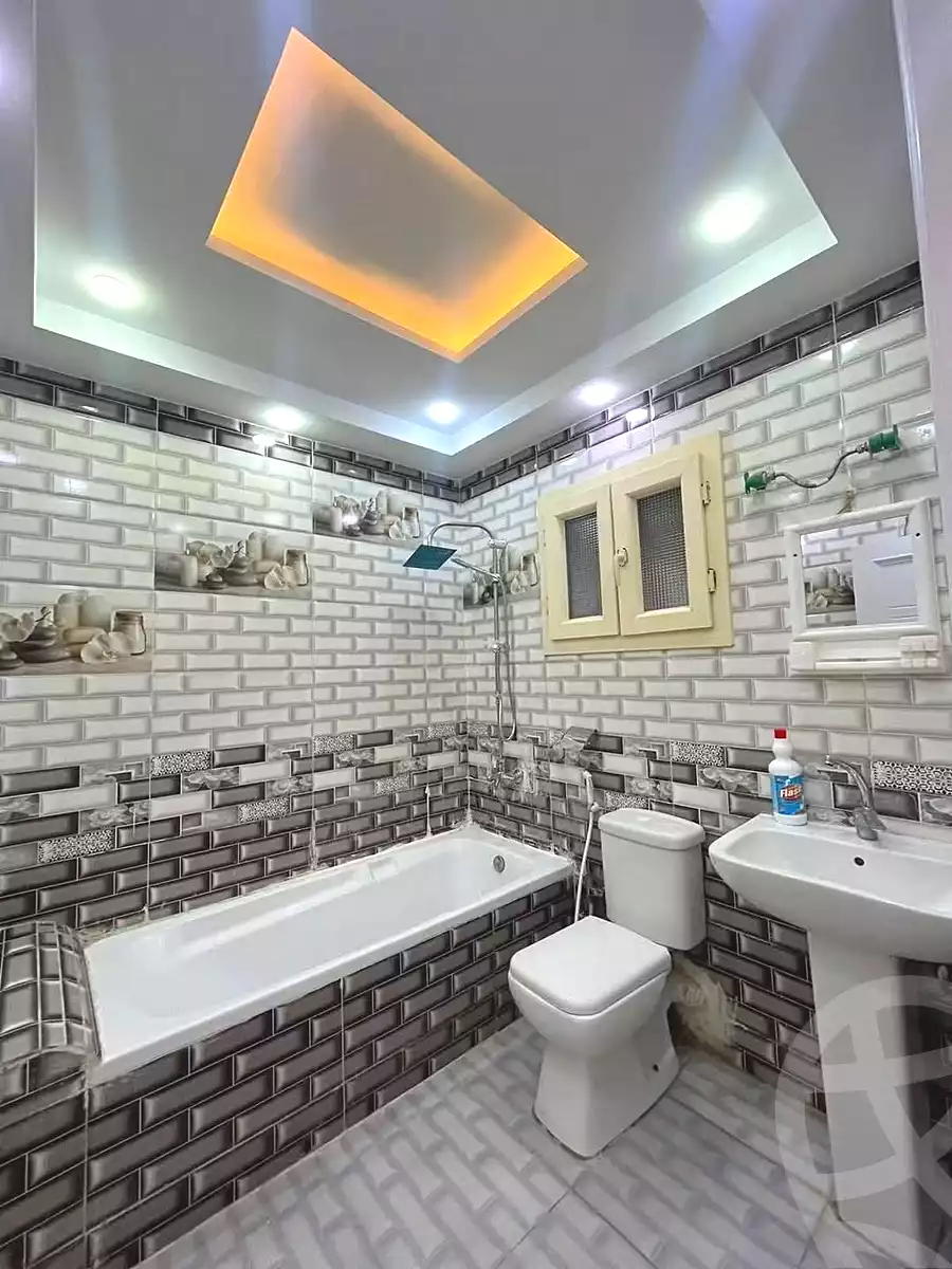 https://aqarmap.com.eg/en/listing/7288706-for-sale-alexandria-al-agamy-lbytsh-el-zohour-st