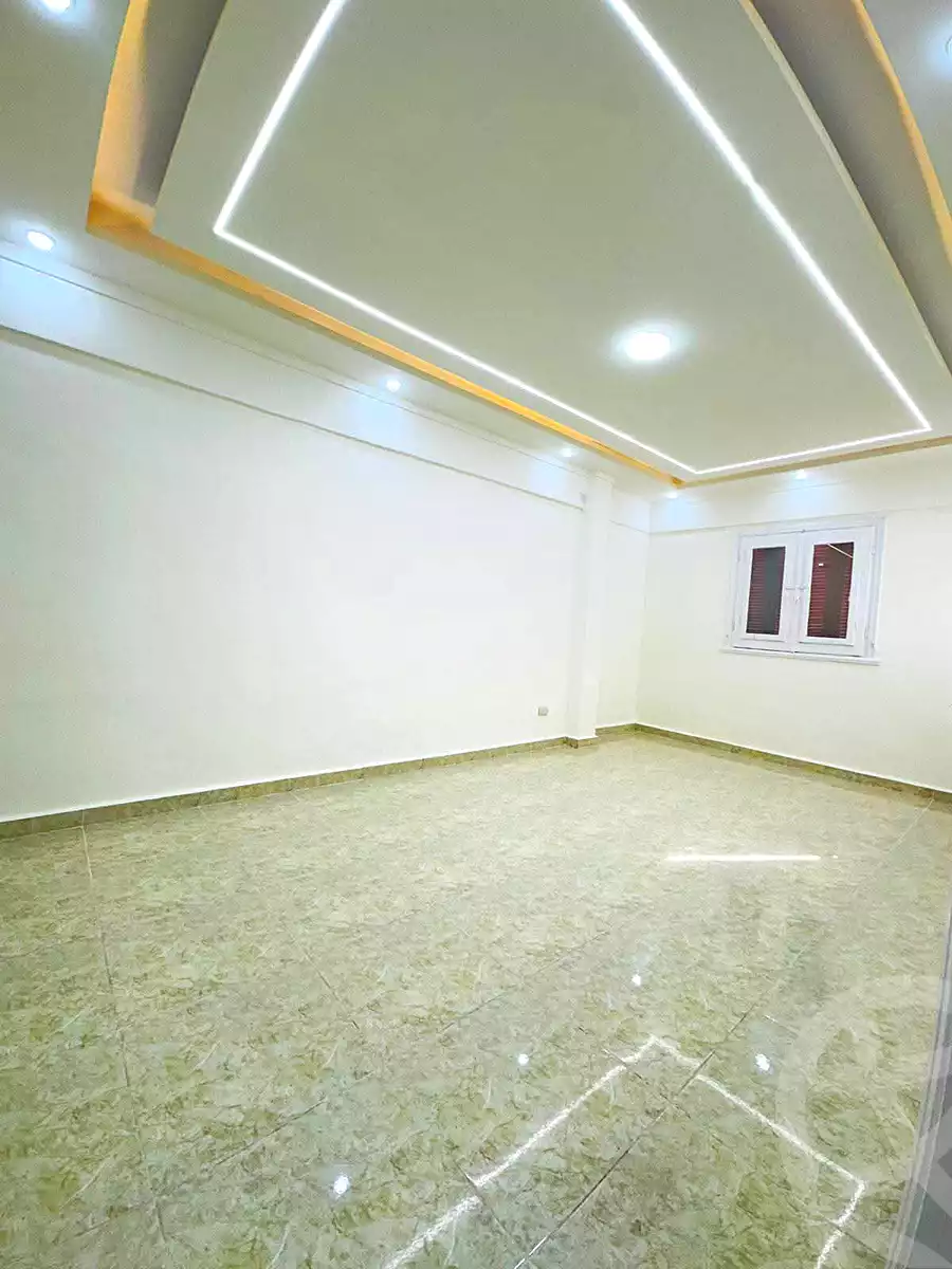 https://aqarmap.com.eg/ar/listing/7289091-for-sale-alexandria-al-agamy-shataa-el-nakheel