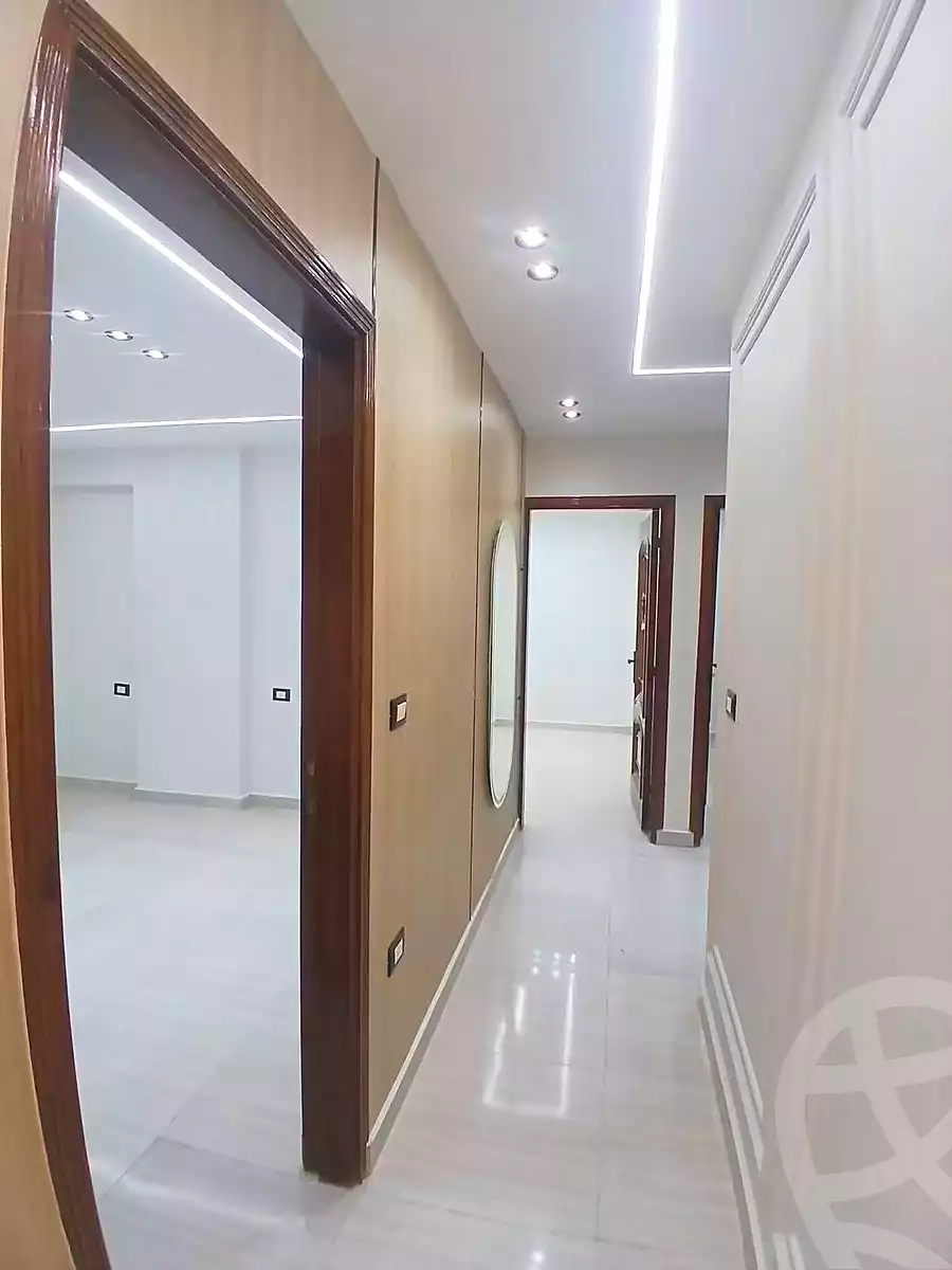 https://aqarmap.com.eg/en/listing/7289167-for-sale-alexandria-al-agamy-lbytsh-el-saleheen-mosque-st