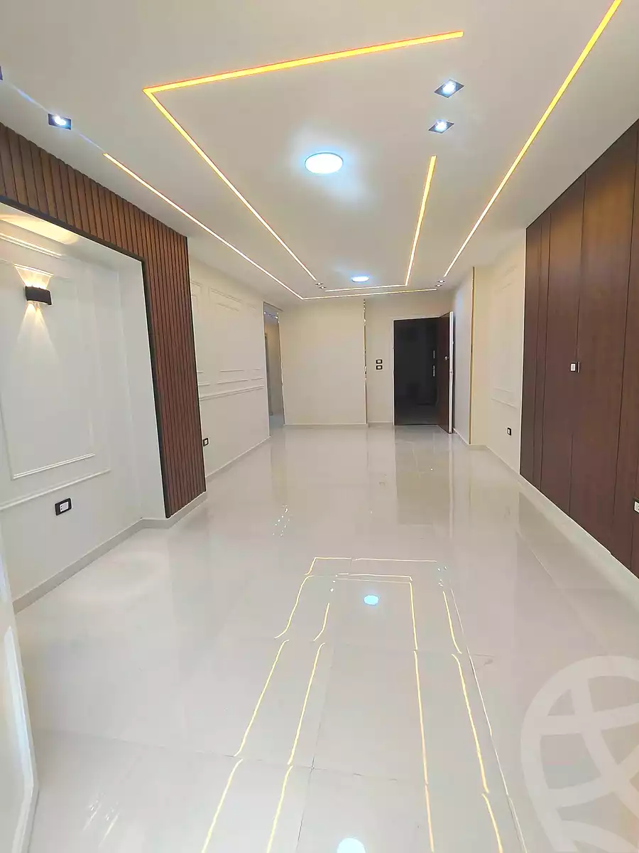 https://aqarmap.com.eg/ar/listing/7289239-for-sale-alexandria-miami