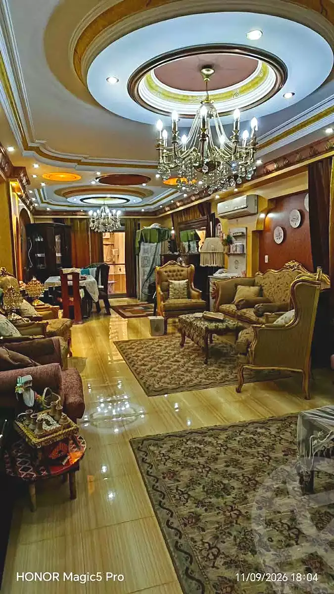 https://aqarmap.com.eg/ar/listing/7289573-for-sale-cairo-helwan-helwan-el-sharkeya-mostafa-safwat-st
